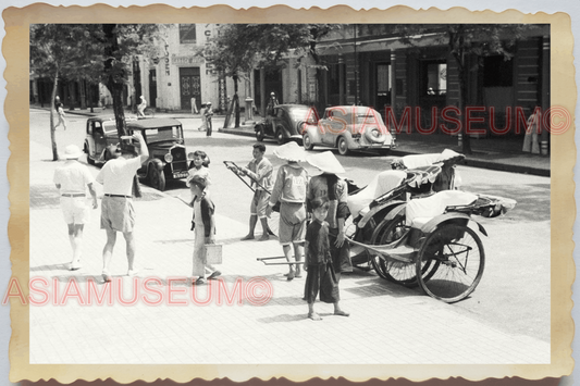 40s WW2 Vietnam STREET SCENE RICKSHAW CAR CHILDREN BOY GIRL Vintage Photo 04272