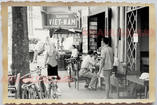 40s WW2 Vietnam HANOI STREET SCENE ROADSIDE CAFE RESTAURANT VINTAGE Photo 26573