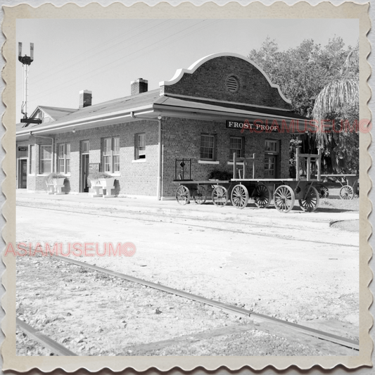 50s FROSTPROOF FLORIDA FOLK COUNTY TRAIN STATION VINTAGE USA AMERICA Photo 7889