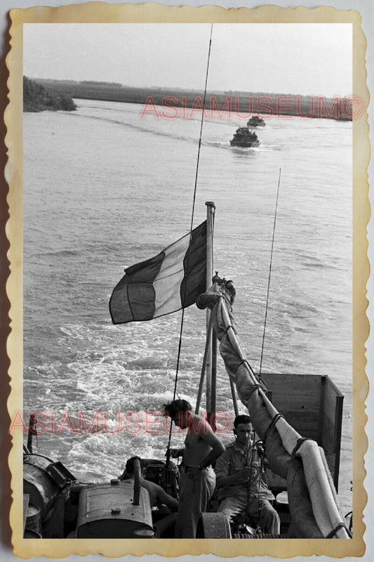 60s Vietnam War HO CHI MINH HANOI FRANCE ARMY SOLDIER FLAG Vintage Photo 1090