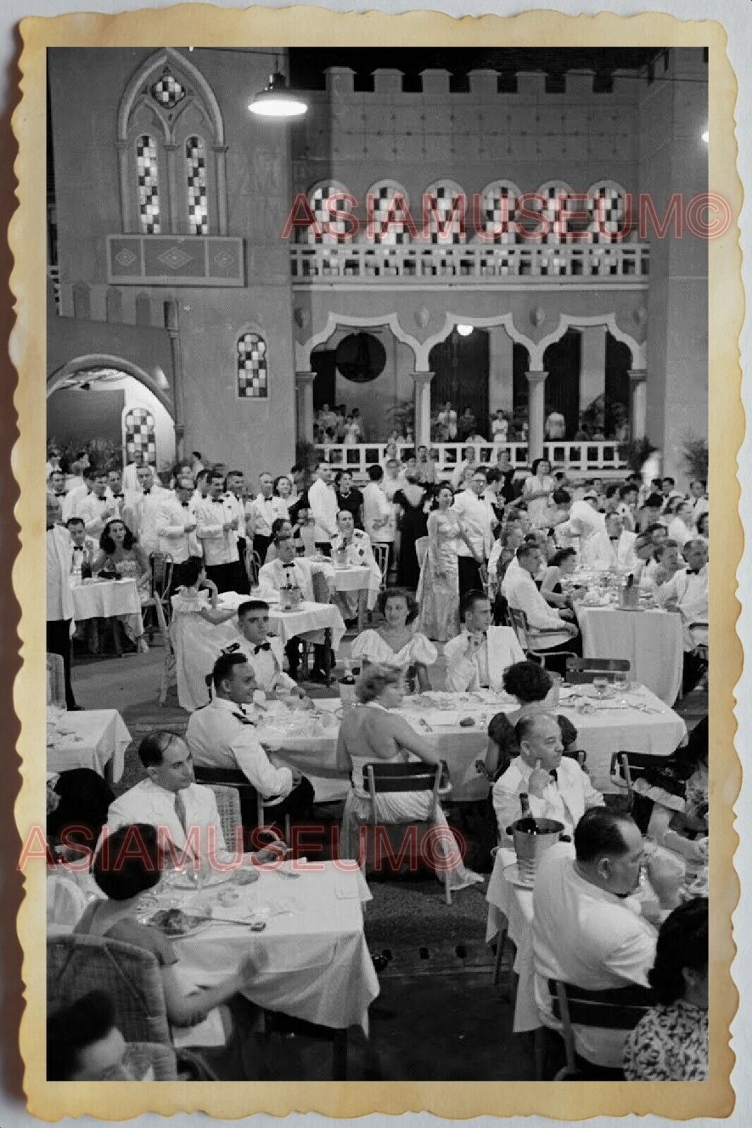 50s Vietnam SAIGON HOTEL DANCE PARTY WESTERNER DINNER HALL WAR Vintage Photo 396