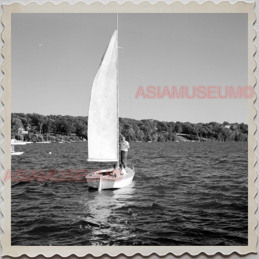 50s LAKE GENEVA WISCONSIN WALWORTH MILWAUKEE SAIL BOAT VINTAGE USA Photo 11448