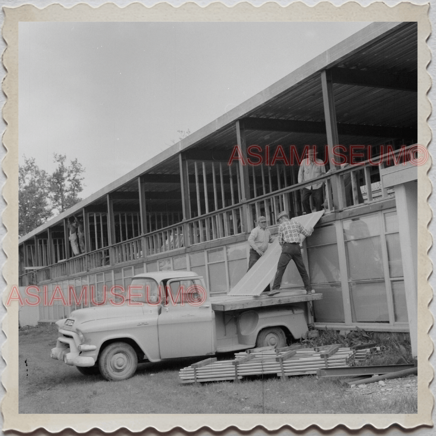 50s PALMER CITY Matanuska-Susitna ALASKA SCHOOL TRUCK VINTAGE USA Photo 10920