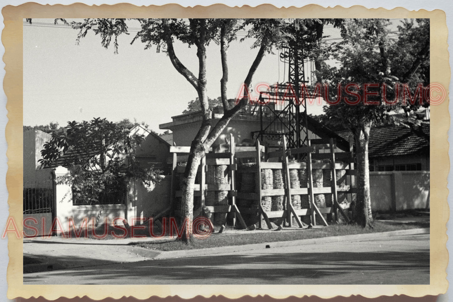 40s WW2 Vietnam HANOI CITY STREET BASKET SAND BAG ANTI JAPAN Vintage Photo 23901