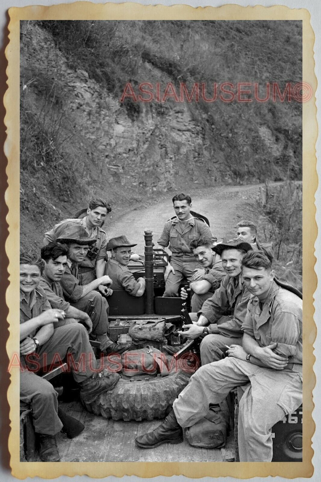 50s Vietnam SAIGON GROUP ARMY SOLDIER TRUCK JEEP MOUNTAIN WAR Vintage Photo 752