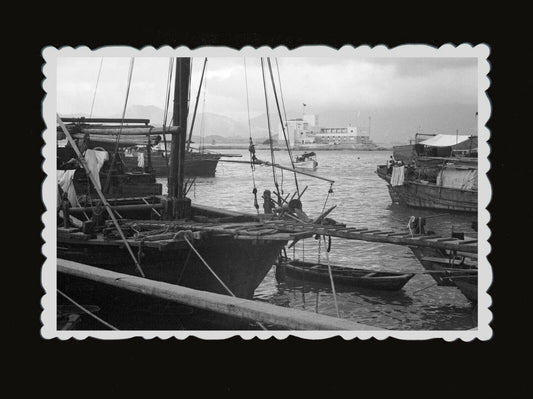 1950s Vintage Hong Kong Photo Harbor Pier Boat Ship Junk Building Hill Flag #491