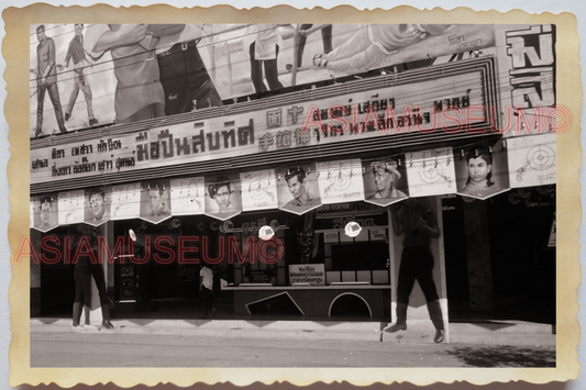 50s THAILAND BANGKOK THEATER CINEMA MOVIE SHOP STORE STREET Vintage Photo 37038