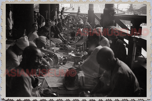 WW2 1950s JAPAN NIKKO TOKYO MOUNTAIN MONK VOLUNTEER TEMPLE Vintage Photo #7268