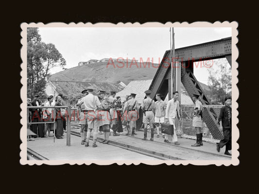 1940's Police Lo Wu Sham Chun River Bridge Train Old Hong Kong Photo 香港旧照片 #3152