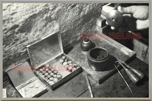 40s Opium Den Raid Tool Smoke HONG KONG VINTAGE PHOTO POSTCARD RPPC 752 香港舊照片明信片