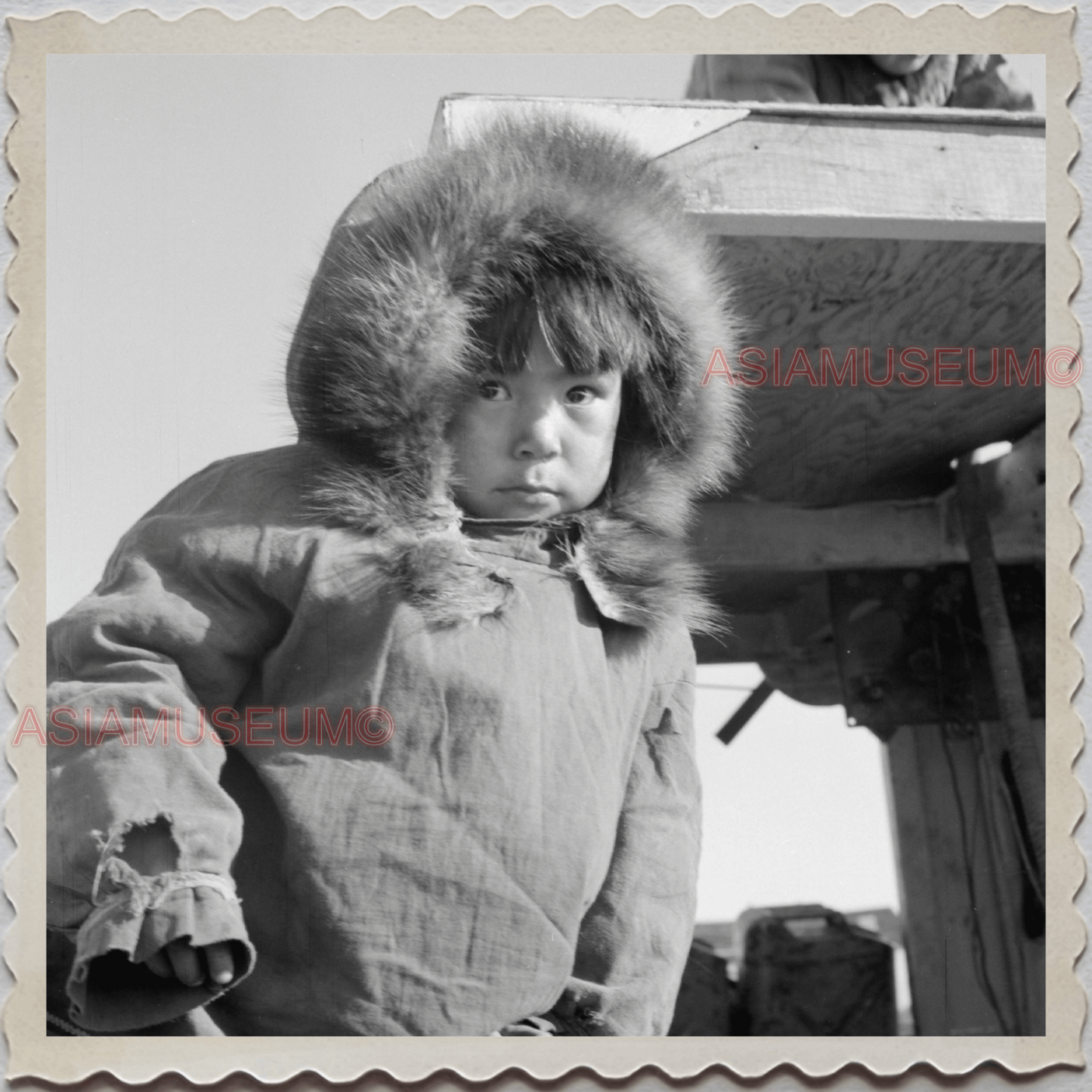 50s UTQIAGVIK NORTH SLOPE BARROW ARCTIC ALASKA BOY PORTRAIT OLD USA Photo 7671