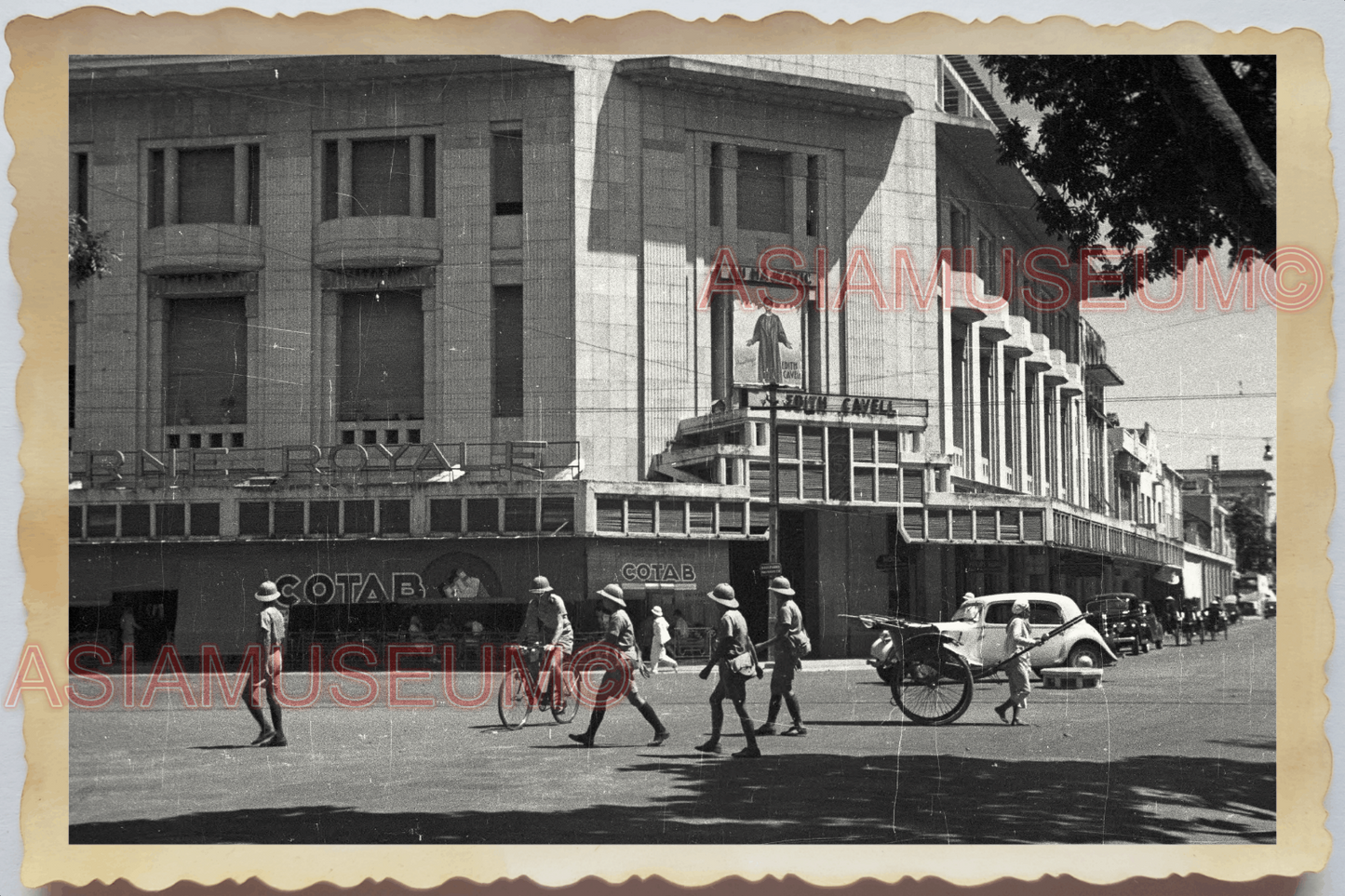 40s Vietnam HANOI CINEMA CAR SHOP RICKSHAW BICYCLE MAN OLD Vintage Photo 04342