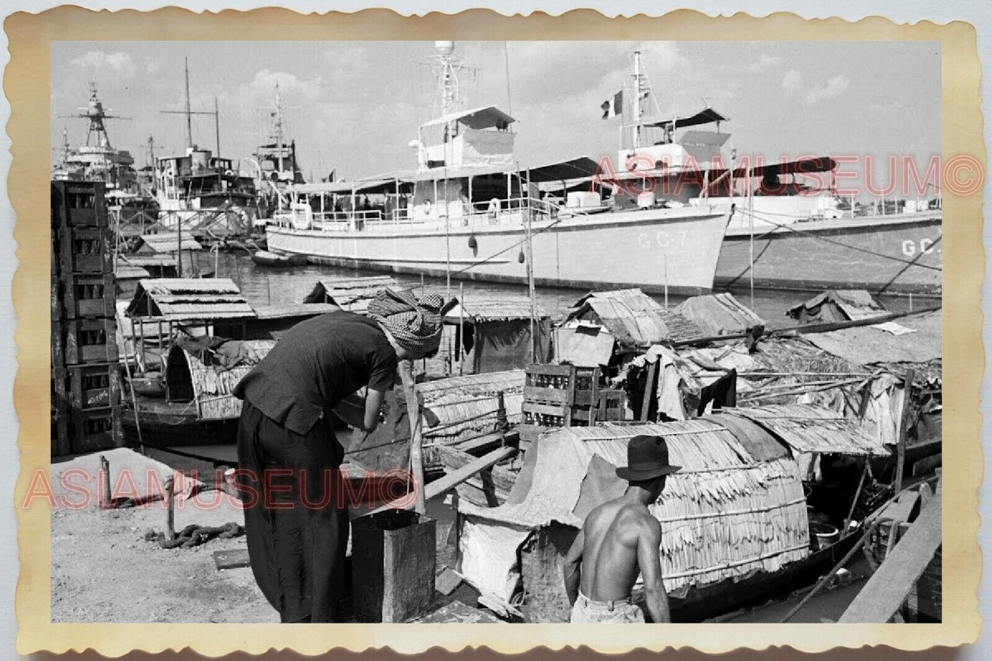 50s Vietnam SAIGON RIVER PIER PORT SHIP BOAT HOUSE WOMEN MAN Vintage Photo 1511