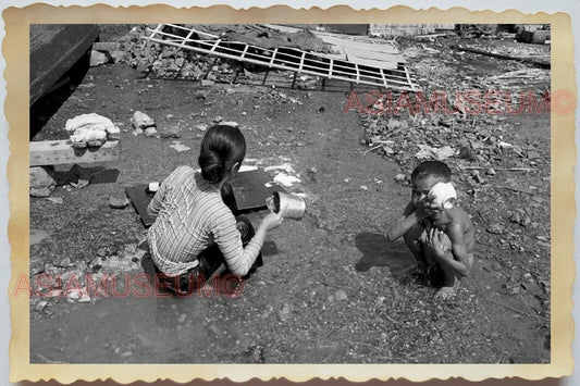 50s Vietnam War Lady Women Boys Children Pier Boat Wash  B&W Vintage Photo #938