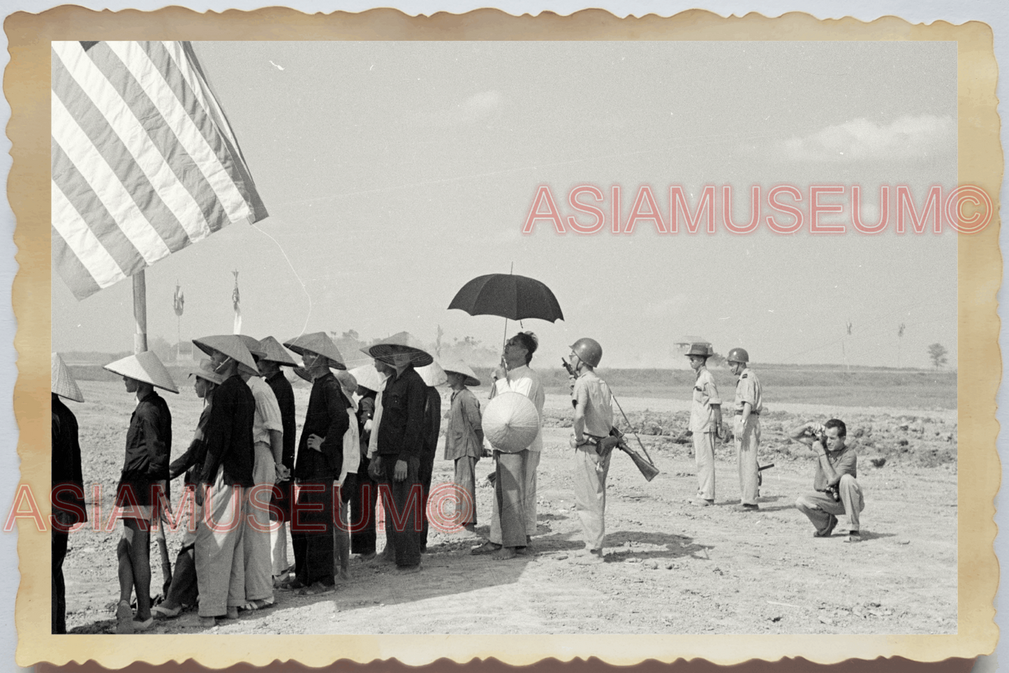 40s WW2 Vietnam MILITARY BASE ANERICA FLAG REFUGEE UMBRELLA Vintage Photo 30366