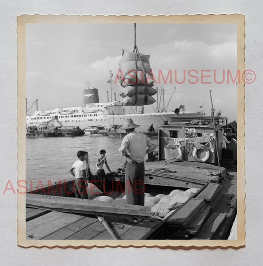 MAN BOY FERRY VESSEL CARGO SHIP BOAT  B&W Vintage Hong Kong Photo 28022 香港旧照片