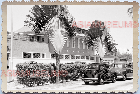 WW2 British Raffles Hotel Beach Stamford Road Taxi Car War Singapore Photo 27380