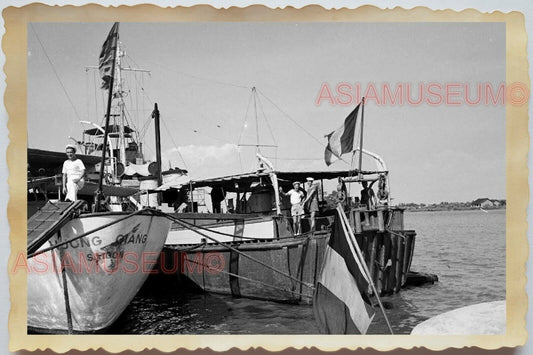 50s Vietnam War Saigon Mekong River French Flag Navy Ship Vintage Photo #1037