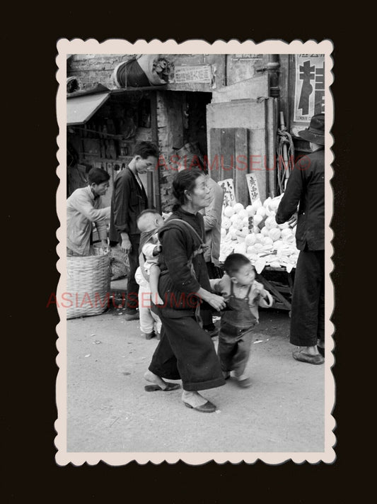 Central Pottinger Street Market Women Lady Baby Hong Kong Photograph 香港旧照片 #2603