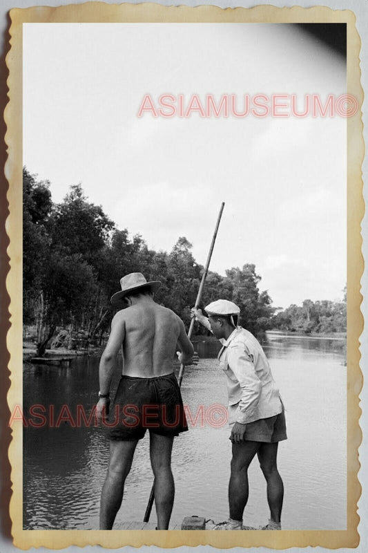 40s Vietnam War SAIGON ARMY SODLIER TOPLESS MAN BOAT HUNTING Vintage Photo 1465