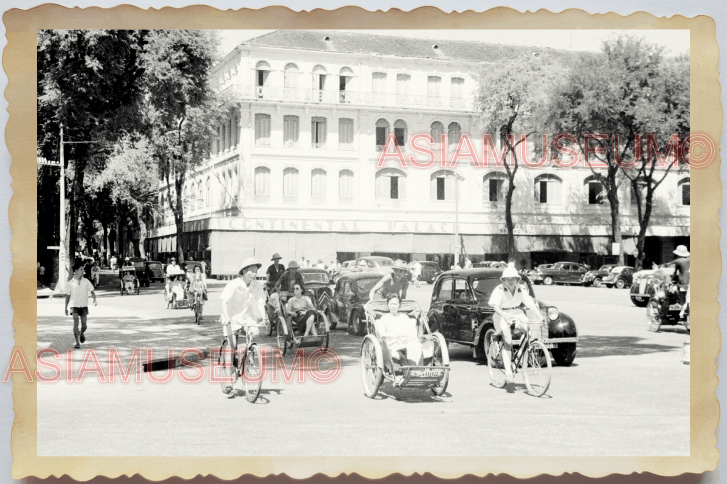 40s WW2 Vietnam HOTEL CONTINENTAL STREET PEDICAB CAR BICYCLE Vintage Photo 27465