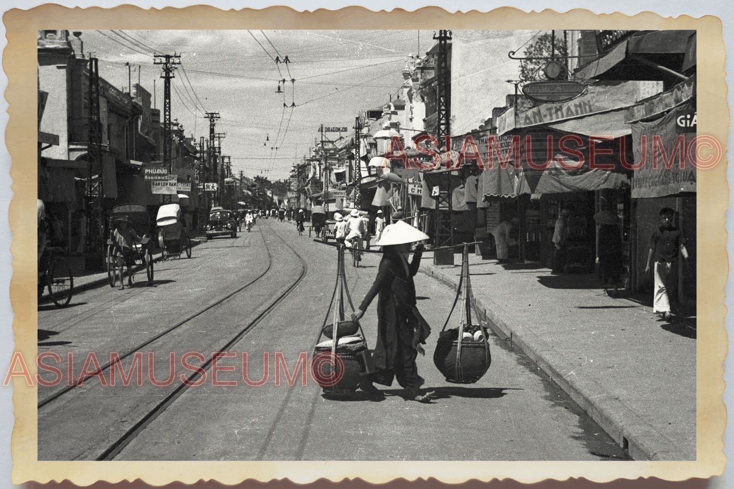 40s Vietnam HAI PHONG STREET SCENE SHOP ROAD WOMEN BASKET OLD Vintage Photo 4359