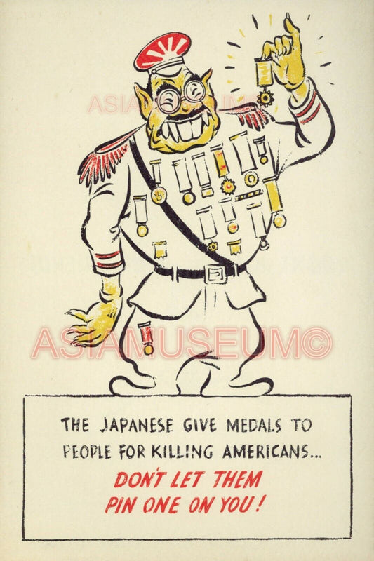 1942 WW2 USA AMERICA JAPAN PACIFIC WAR TOJO HIROHITO MEDAL UNIFORM FLAG Postcard