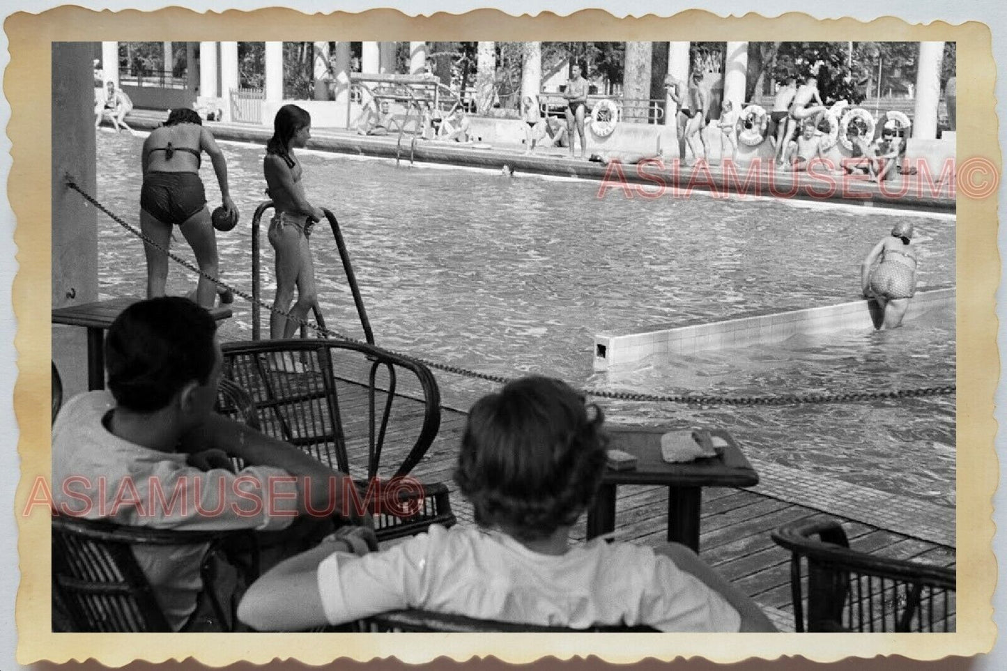 50s Vietnam War Women Sexy Lady Swimsuit Bikini Swimming Pool Vintage Photo #754