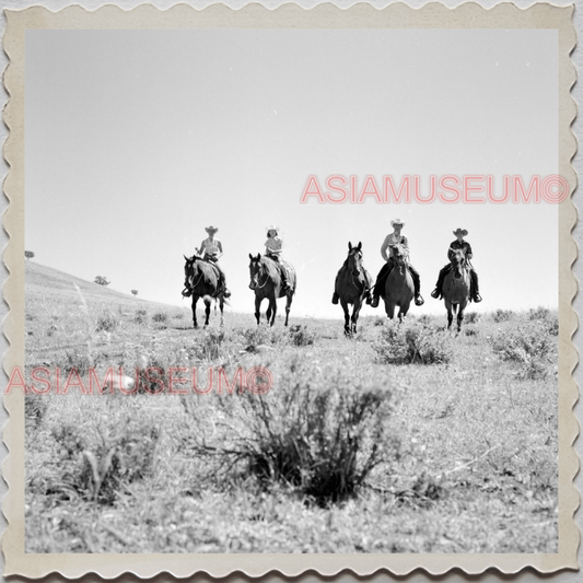 50s AUGUSTA KRONE RANCH COWBOY RIDING HORSE VINTAGE OLD USA AMERICA Photo 12407