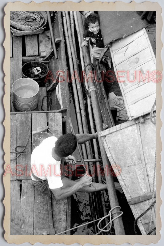 40s MACAU MACAO PORTUGUESE COLONY BOAT HOUSE KITCHEN Vintage Photo 澳门旧照片 27611