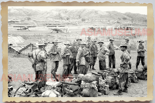 40s WW2 Vietnam FRENCH PARATROOPERS PLANE BOMBER AIRFIELD ii Vintage Photo 25811