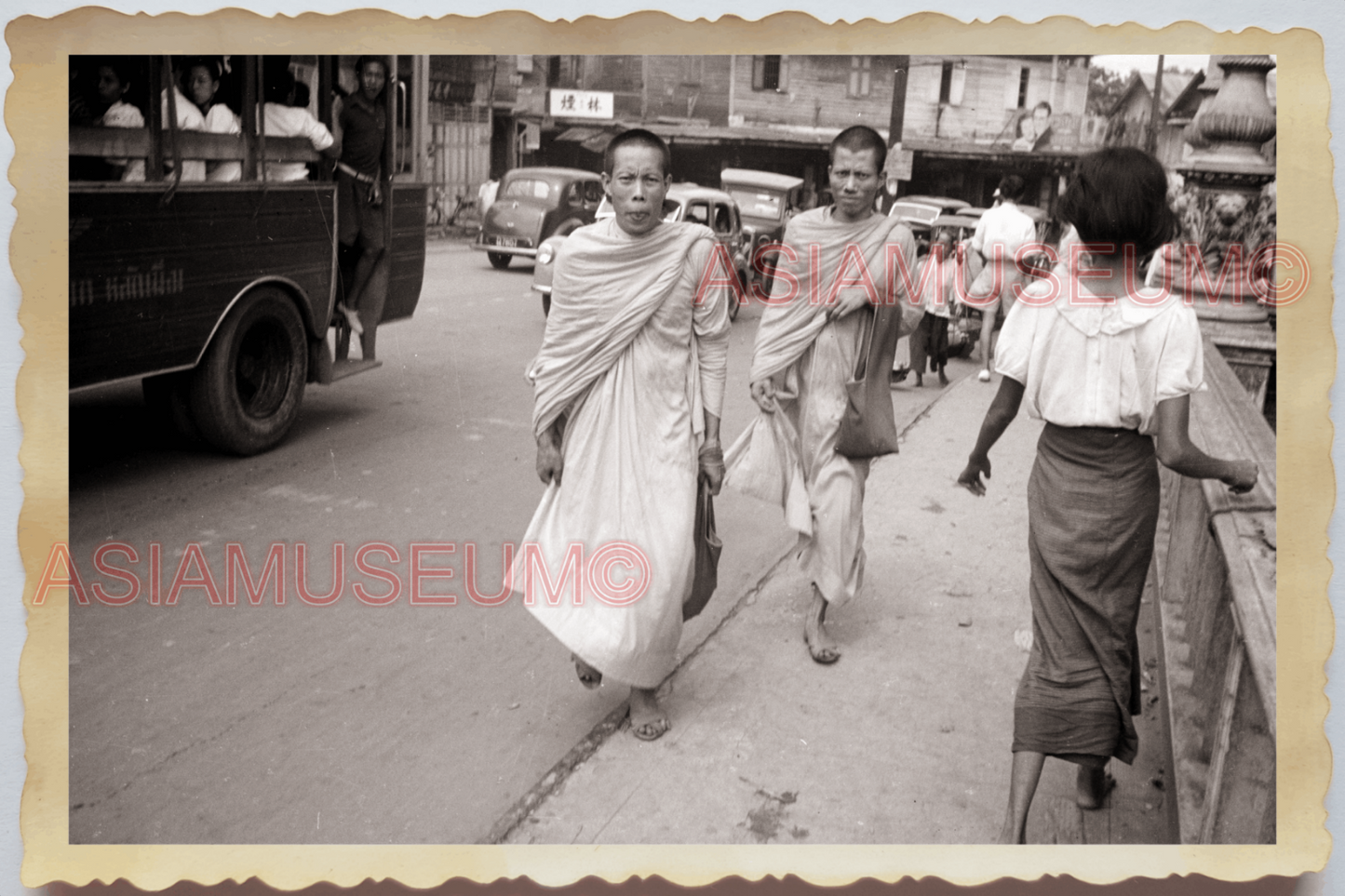 50s THAILAND BANGKOK STREET SCENE BUDDHIST MONK BUS TRAFFIC Vintage Photo 30062