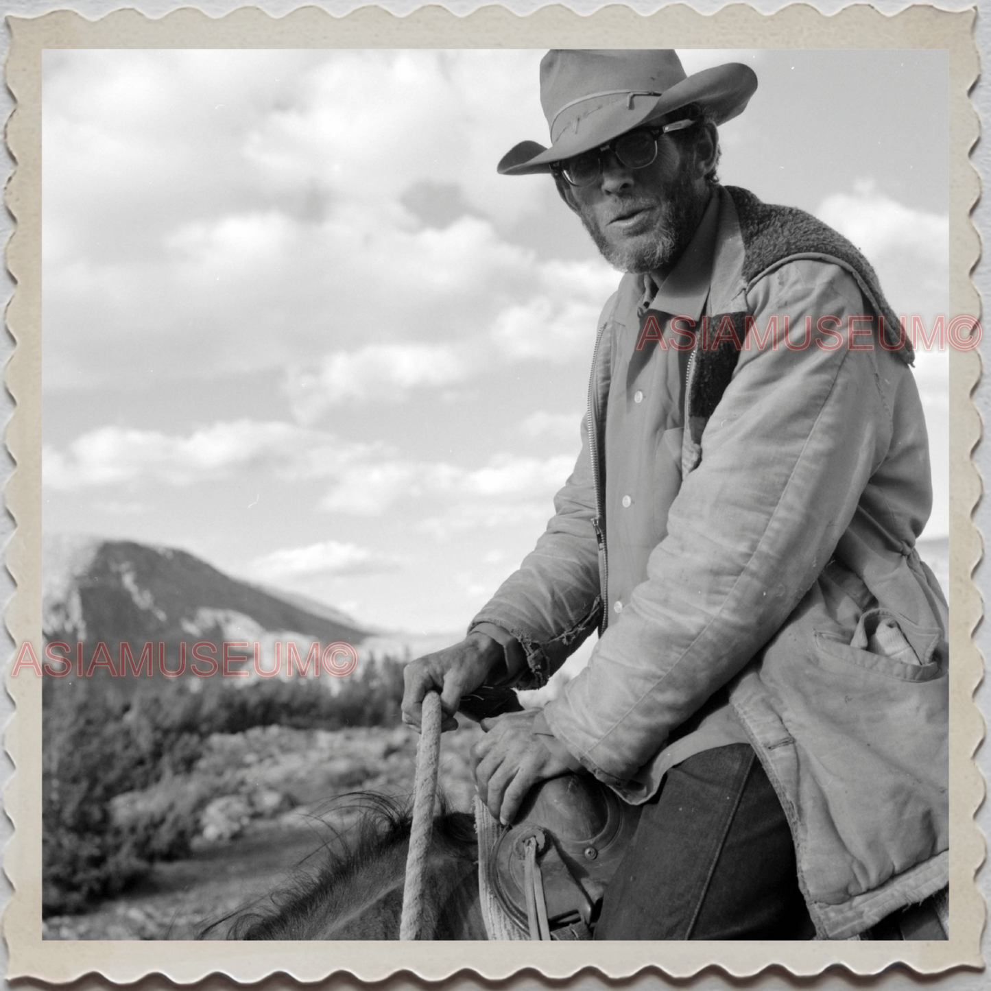 50s PARK COUNTY LIVINGSTON MONTANA YELLOWSTONE SHEPHERD VINTAGE USA Photo 8487