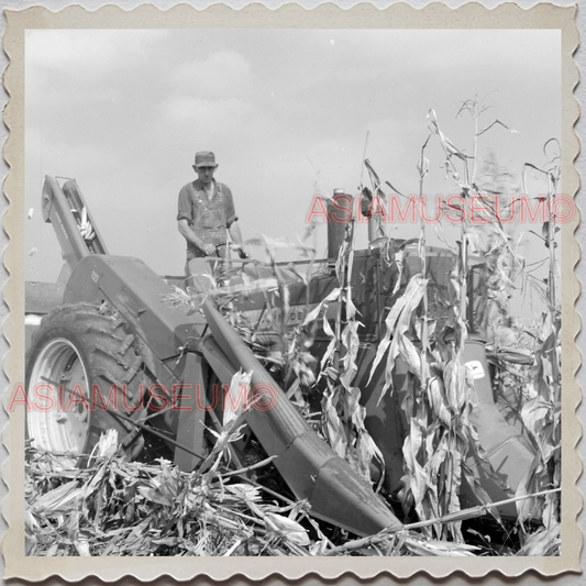 50s BLOOMINGTON MONROE INDIANA INDIANAPOLIS TRACTOR FARMER OLD USA Photo 10579