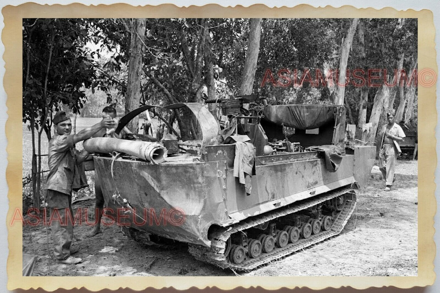 50s Vietnam War Saigon French Army Tank Topless Man Soldier Vintage Photo #1078