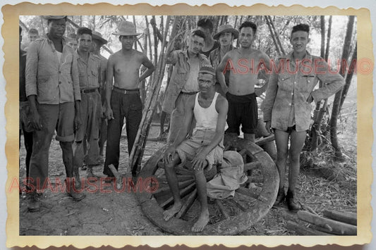 50s Indochina Vietnam War Topless Man Group Army Soldier Gay Vintage Photo 1536