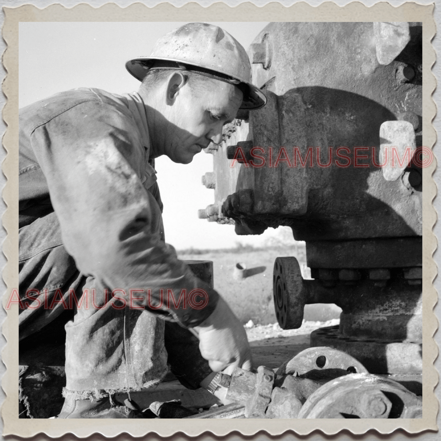 50s ODESSA CITY ECTOR COUNTY TEXAS OIL DRILL FIELD WORKER VINTAGE USA Photo 8772