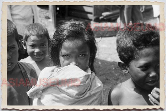 50s PHILIPPINES LUZON RAILROAD CHILDREN GIRL BOY PORTRAITS Vintage Photo 29459