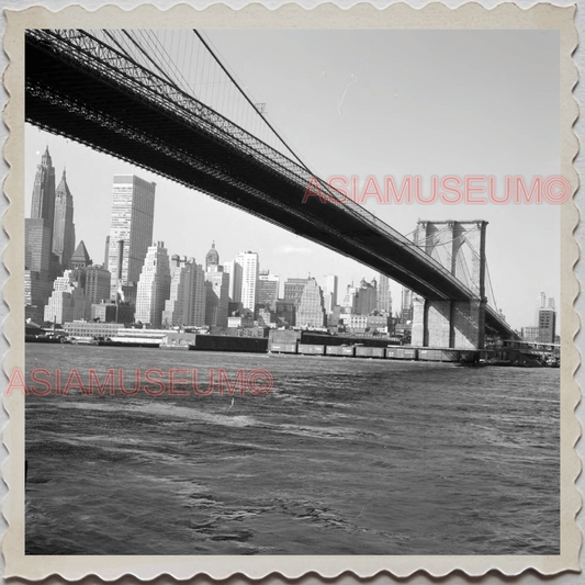 50s MANHATTAN NEW YORK CITY BROOKLYN BRIDGE EAST RIVER VINTAGE USA Photo 12253