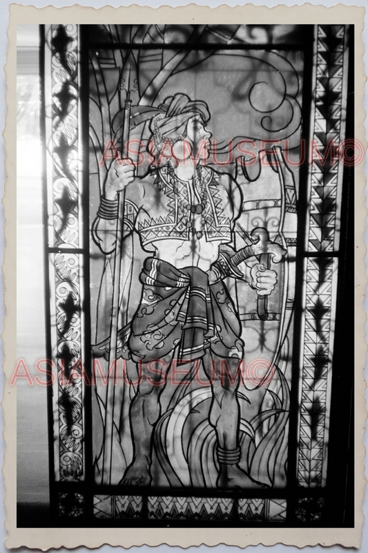 60s PHILIPPINES MANILA STAINED GLASS WINDOW CHURCH MAN WARRIOR OLD Photo 27488