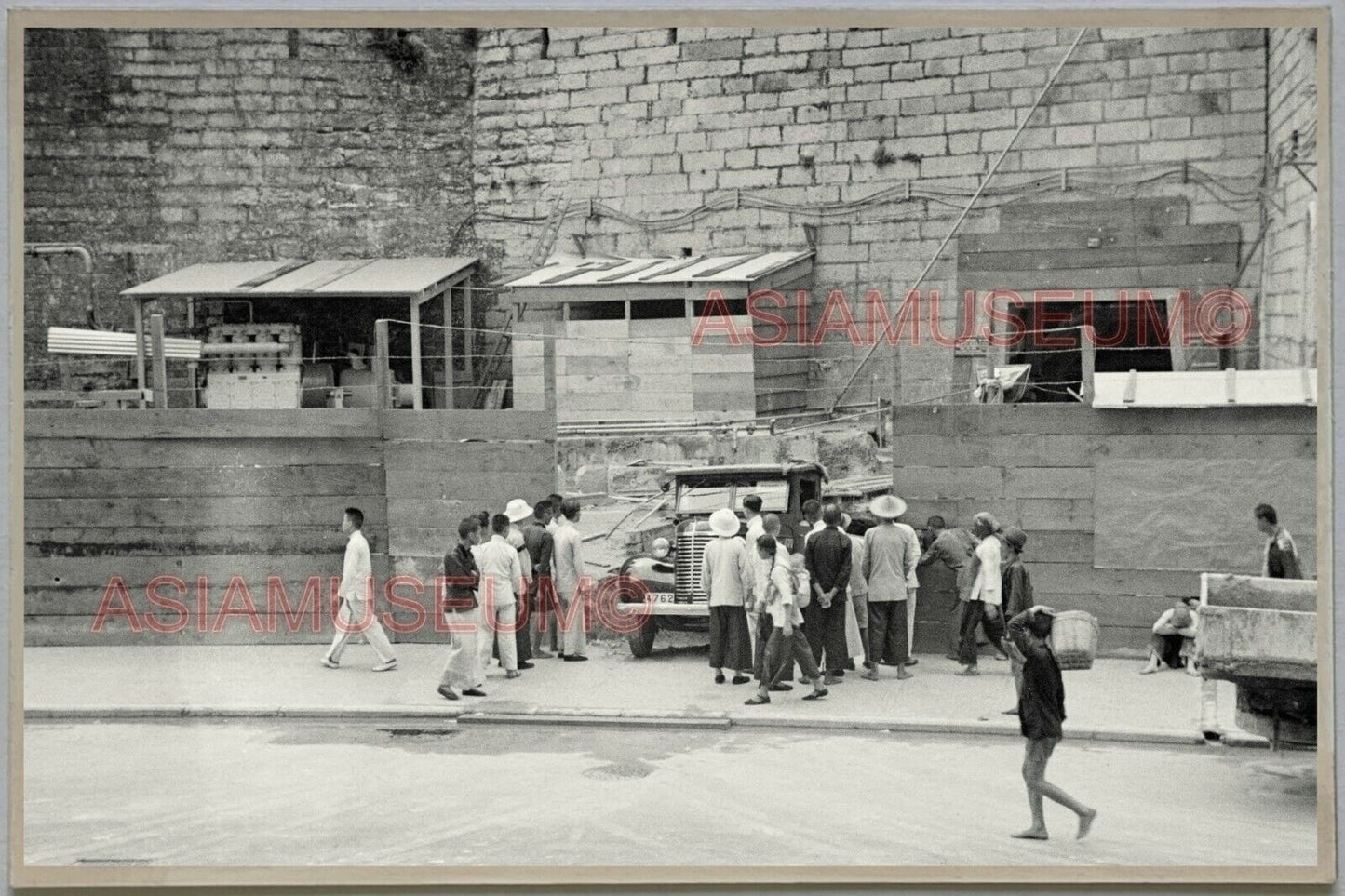 WW2 Air Raid Shelter Tunnel HONG KONG VINTAGE PHOTO POSTCARD RPPC 1259 香港舊照片明信片