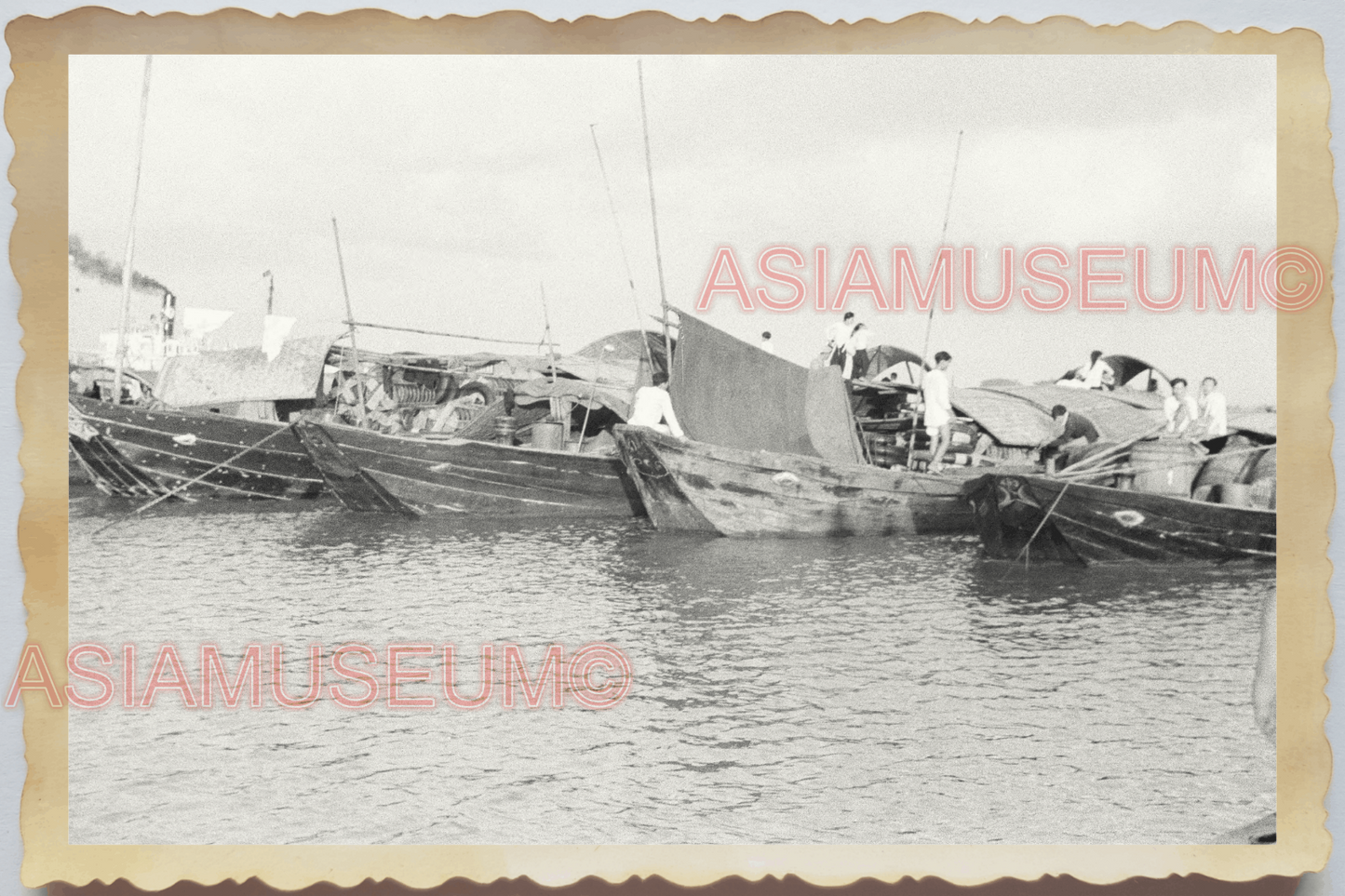 40s WW2 Vietnam Hanoi HALONG BAY HOUSEBOAT PIER BOAT SHIP Vintage Photo 04255