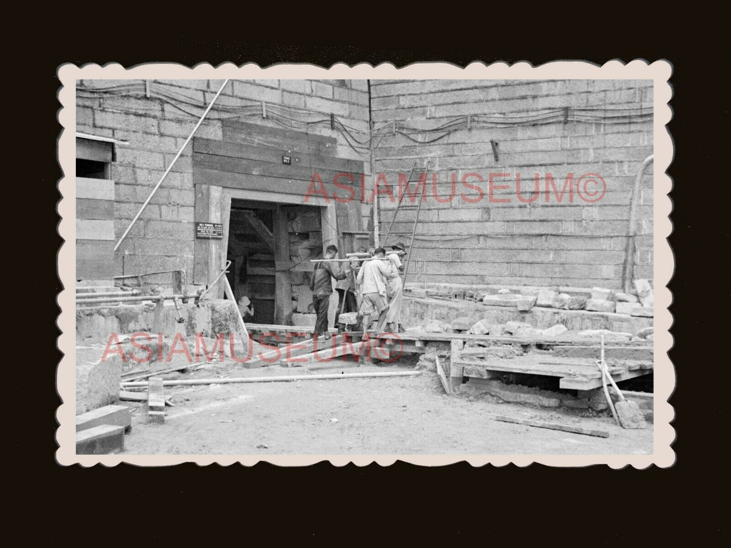 1940's Labor Build Bunker Tunnel WW2 War Vintage B&W Hong Kong Photo 香港旧照片 #2266