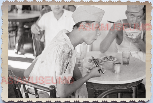 WW2 Coffee Shop Man Food Drink Worker Street Scene Vintage Singapore Photo 18708