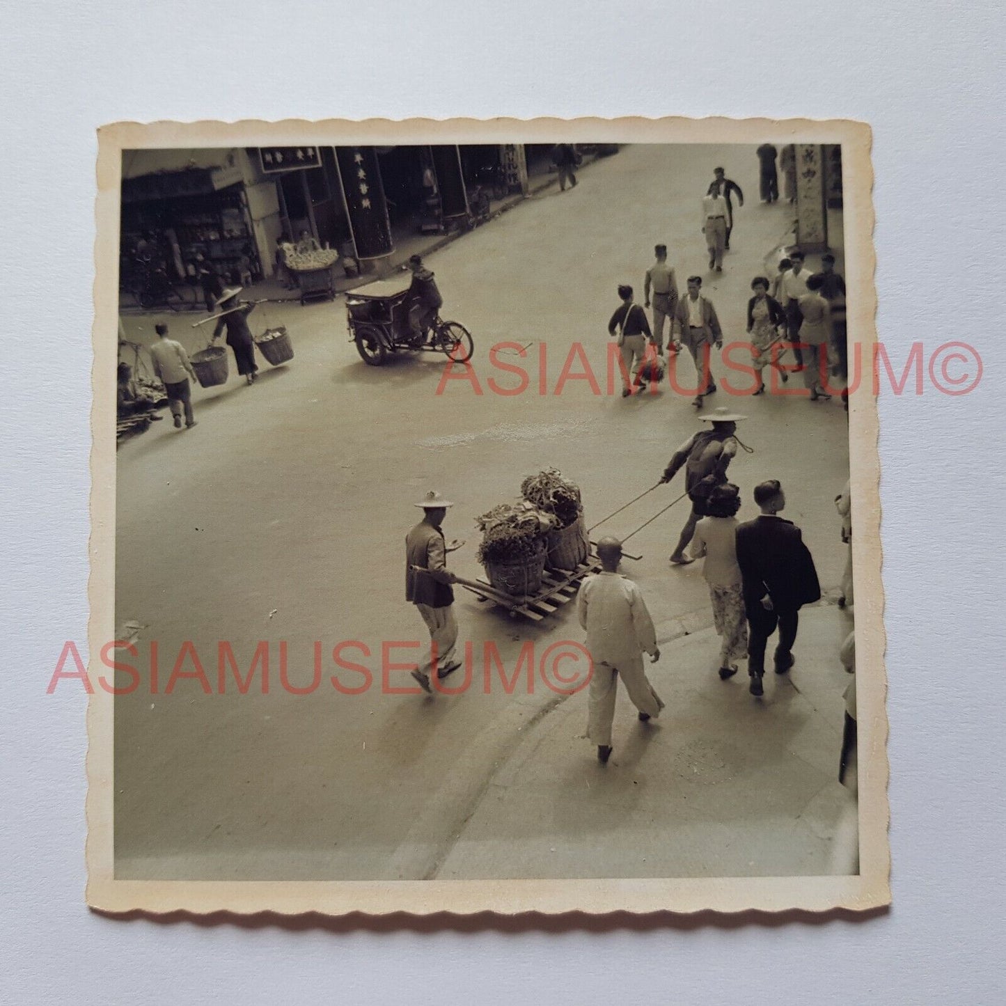 1940s Lady Women Carry Basket Trishaw Street Scene Hong Kong Photograph 香港旧照片 #