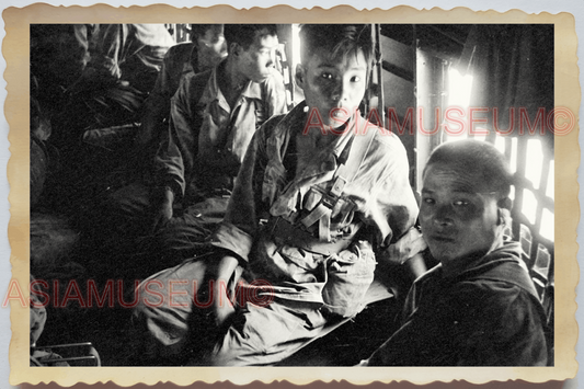 40s WW2 Vietnam AIRPLANE PARATROOPERS PARACHUT PLANE BOMBER Vintage Photo 25252