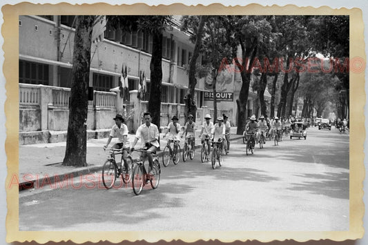 50s Vietnam War Saigon French Colony Car Bicycle Street City Vintage Photo #964