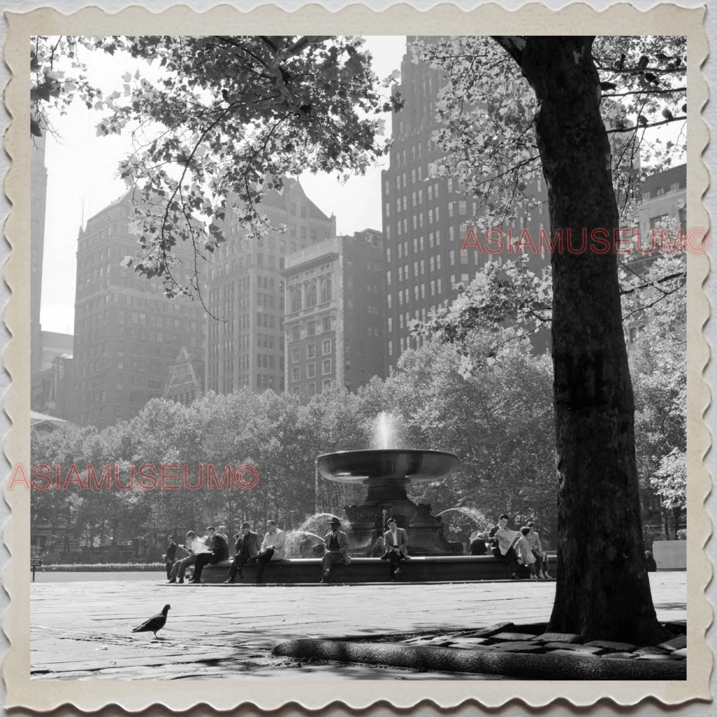 50s MANHATTAN NEW YORK CITY FOUNTAIN BRYANT PARK VINTAGE USA AMERICA Photo 8371