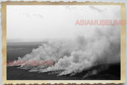 50s Vietnam SAIGON MOUNTAIN JUNGLE BOMBING FOREST FIRE ARMY Vintage Photo #1670