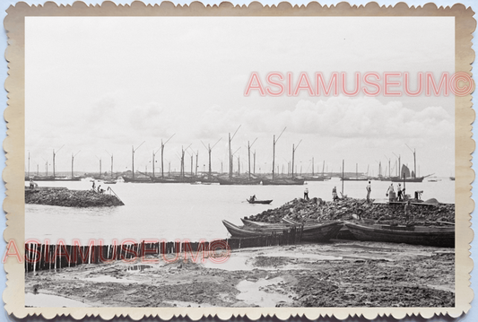 WW2 War Waterfront Sea Boat Ship Ferry Port Pier Vintage Singapore Photo 17731